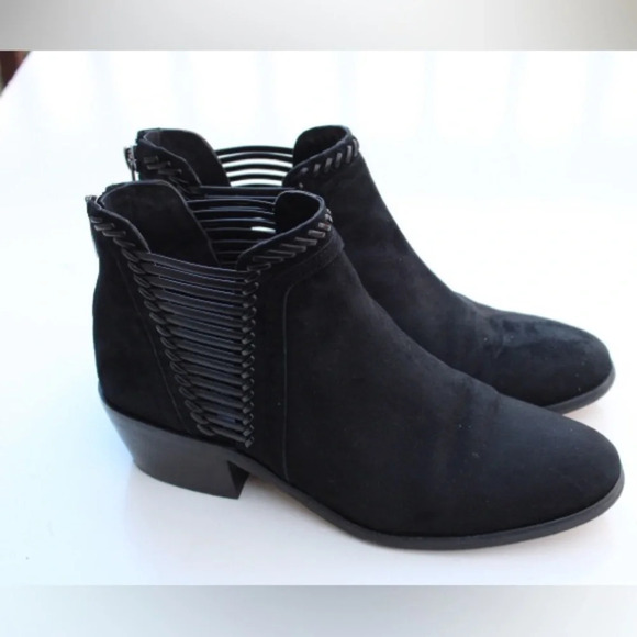 Vince Camuto ankle boots - Picture 1 of 11